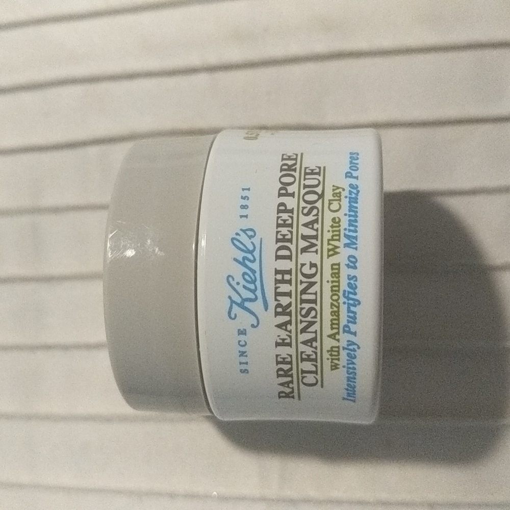 Deep Pore Cleansing Mask